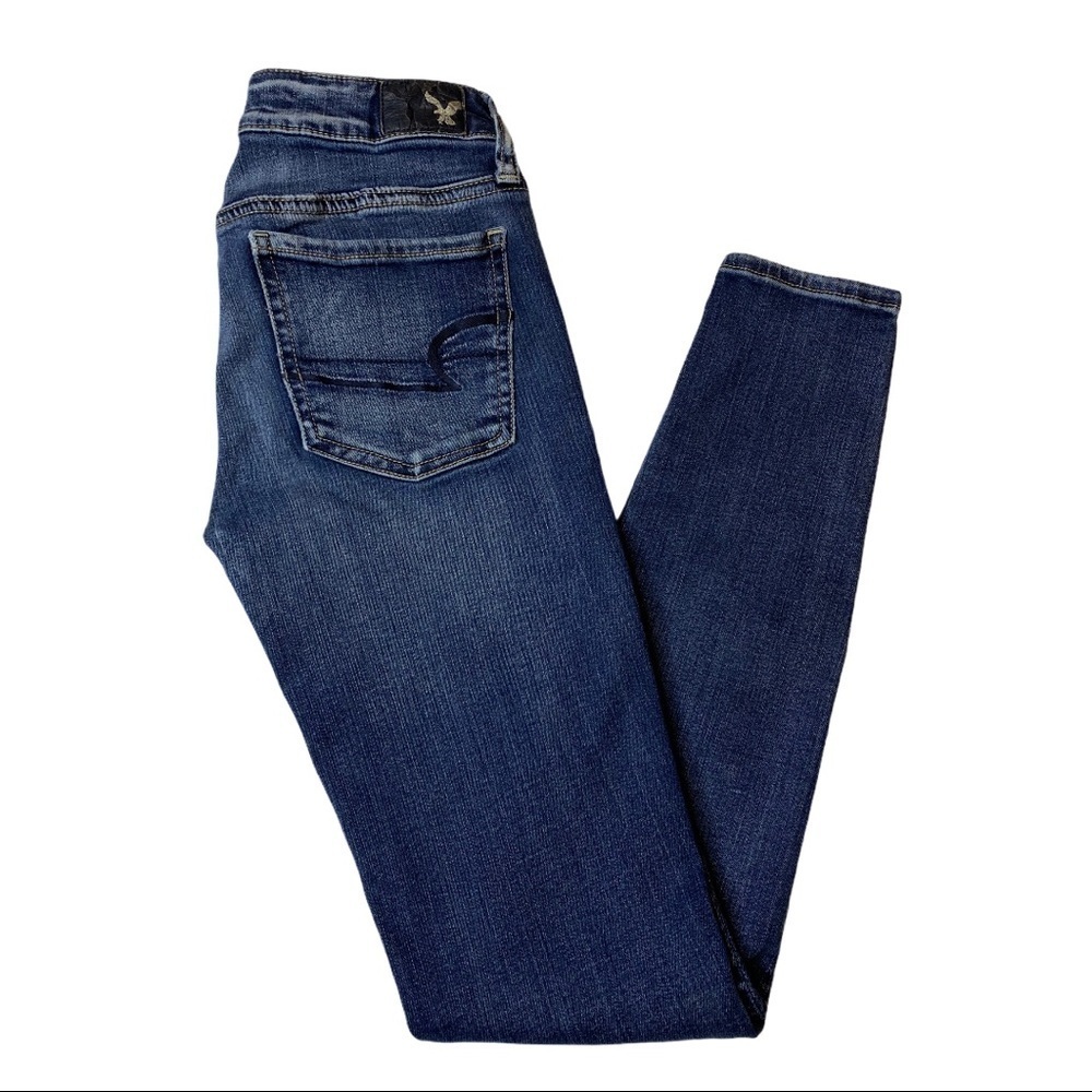 American Eagle  Women’s size 4 Jeans (Jeggings)